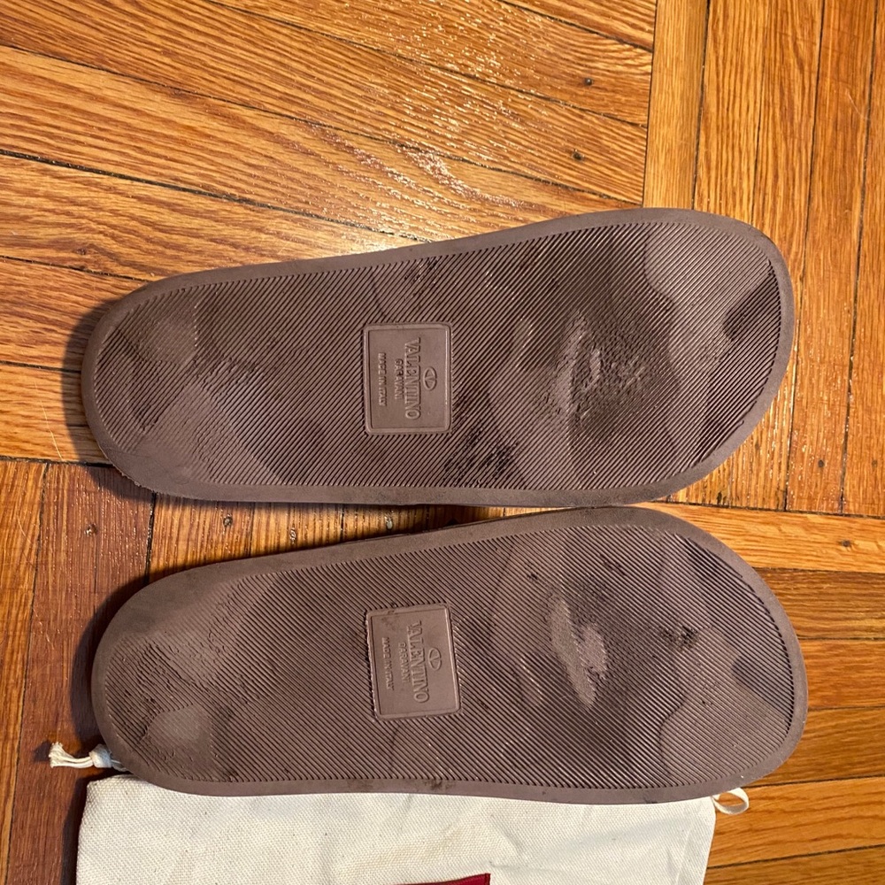 Valentino Rockstud Pool Slides Poudre Color - Picture 4 of 5